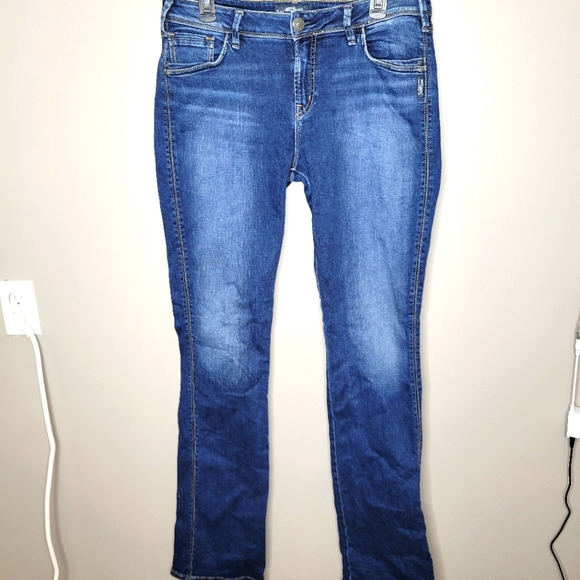 SILVER Avery Slim Boot Cut Jeans 33/37 - Picture 1 of 6